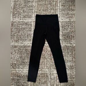 Athleta Ultra High Rise Elation 7/8 Tight Leggings. Size— XS. Color— Black.